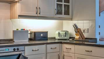 Microwave, oven, dishwasher