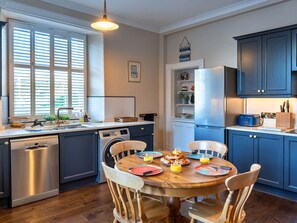 Mikrobølgeovn, ovn og oppvaskmaskin