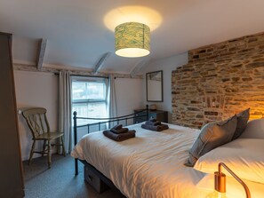 2 chambres, Wi-Fi gratuit, draps fournis