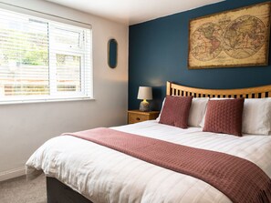 2 quartos, ferros/tábuas de passar roupa, Wi-Fi de cortesia