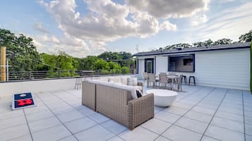 Apartamento (5 Bedrooms) | Parte interna