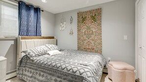 Apartment (1 Bedroom) | Interior - 1 Mi to Dtwn Providence: East Side Retreat! (Providence)