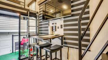 House (1 Bedroom) | Interior