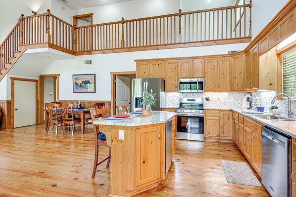 House (3 Bedrooms) | Interior