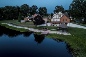 House (5 Bedrooms) | Interior - Pool, Lake & Patio: Sweeping De Soto Estate (De Soto)