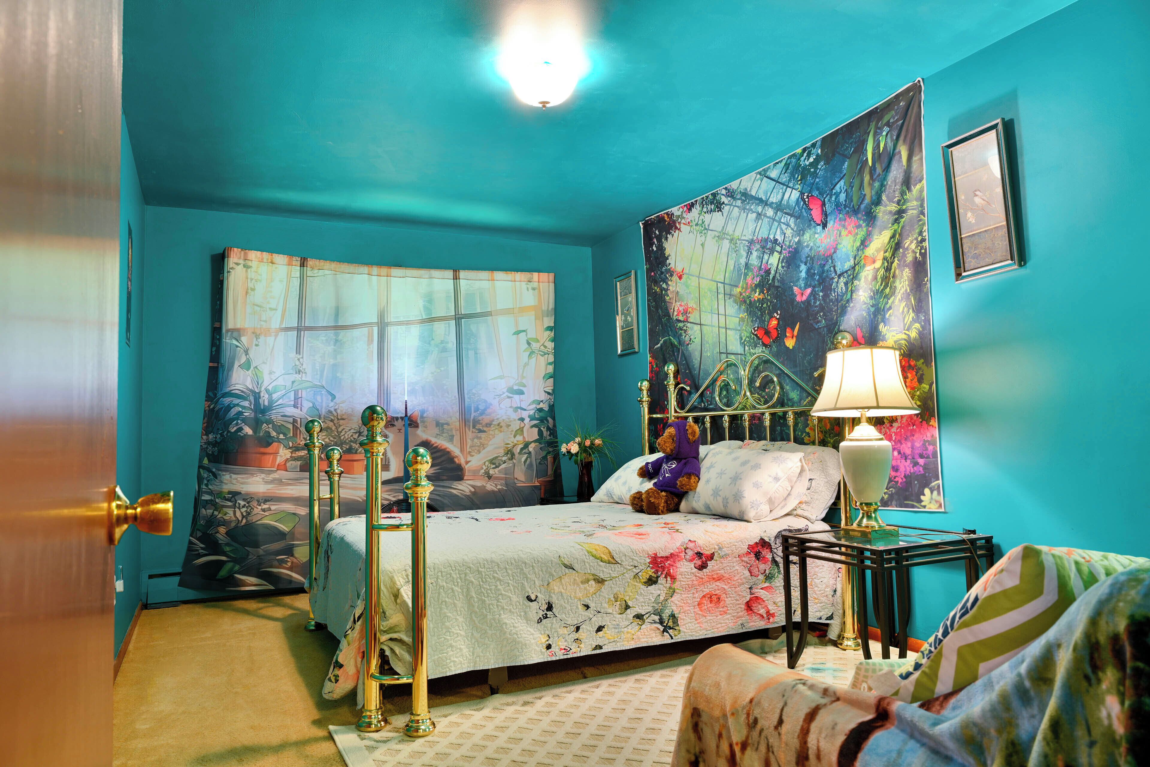 House (4 Bedrooms) | Interior