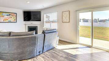 House (4 Bedrooms) | Interior