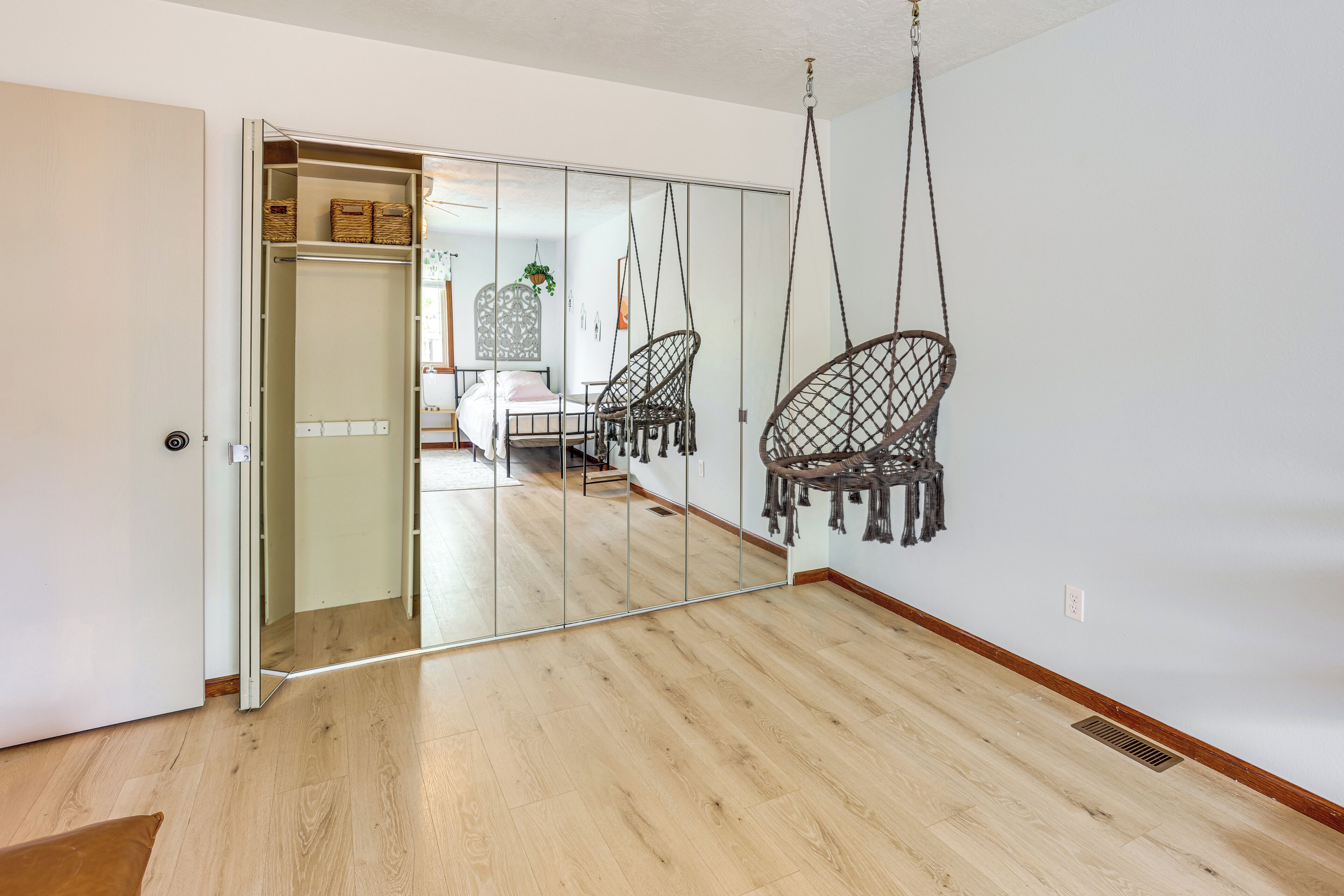 Talo (4 Bedrooms) | Sisätilat