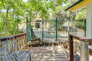 Apartment (0 Bedroom) | Interior - Clear Lake Getaway w/ Dock Access & Shared Yard! (Clearlake Oaks)