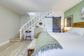 House (1 Bedroom) | Interior