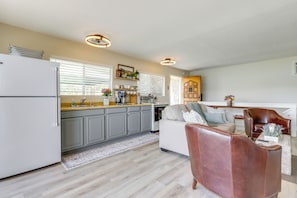 House (1 Bedroom) | Interior