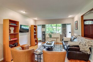 House (4 Bedrooms) | Front of property - 1 Mi to Campus: Princeton Home w/ Furnished Deck (Princeton)