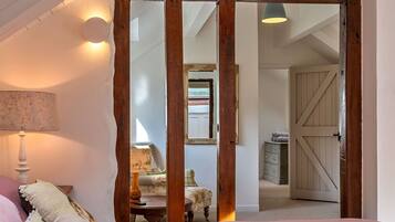 5 chambres, lit parapluie, Wi-Fi gratuit, draps fournis