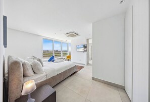 3 chambres, lit parapluie, Wi-Fi gratuit, draps fournis