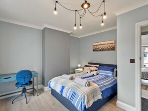 4 camere, Wi-Fi gratuito, lenzuola