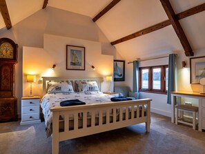 3 habitaciones, wifi gratis y ropa de cama