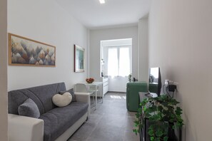 Living area - notaMi - Fiordalisi 1 - Flower District  (Milan)