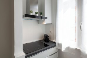 Comfort Apartment, Balcony | Private kitchen - notaMi - Fiordalisi 1 - Flower District (Milan)