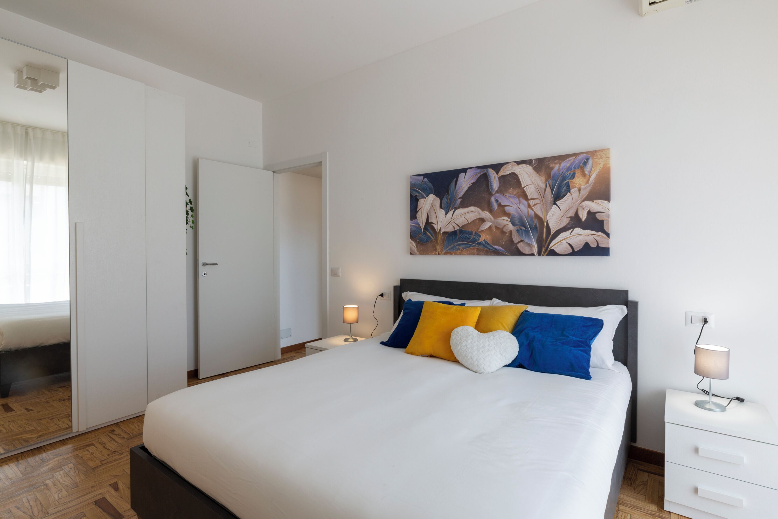 Comfort Apartment, Balcony | Laptop workspace, iron/ironing board, free WiFi