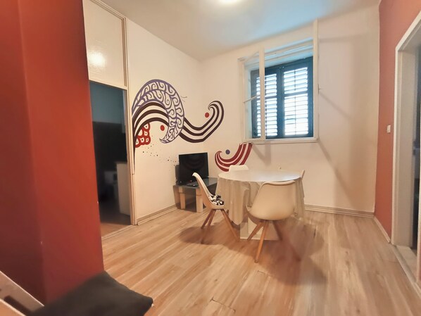 تناول الطعام