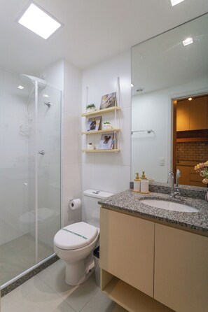 Studio | Bathroom - Nex One Sena Madureira R (Sao Paulo)