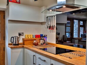 Microwave, oven