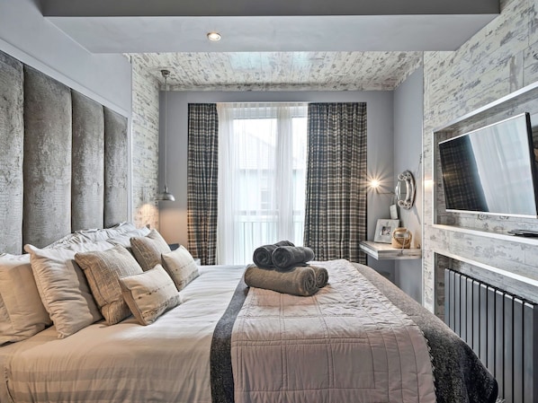 3 habitaciones, wifi gratis y ropa de cama