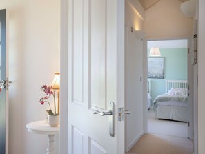 2 habitaciones, wifi gratis y ropa de cama 