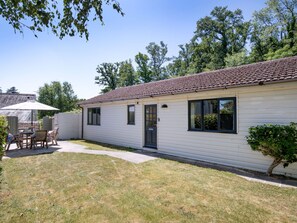 Exterior - Wonderful villa for 4 people with WIFI, pool (Kingsteignton)