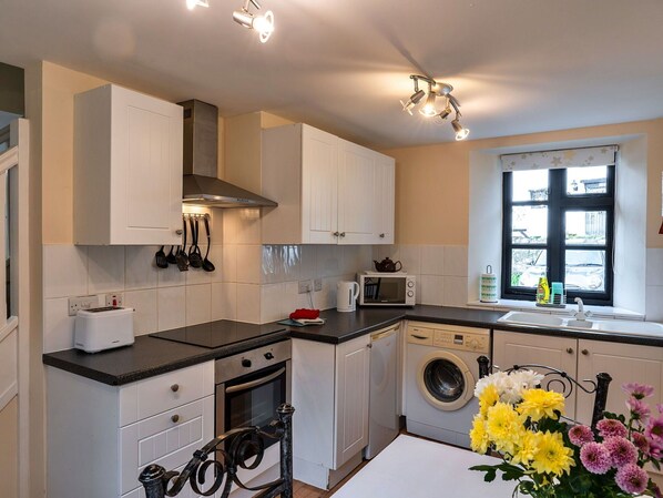 Microwave, oven, dishwasher