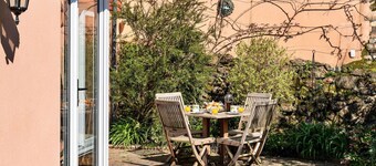 Wonderful  villa for 4 guests with WIFI and pets allowed