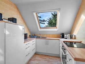 Oven