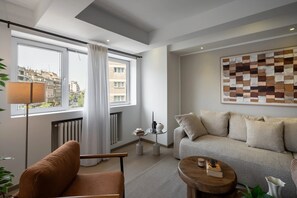 Apartment - Grand 3BR Near Athenaeum Calea Victoriei (Bucharest)