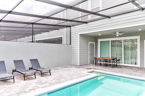 5 habitaciones y acceso a internet 