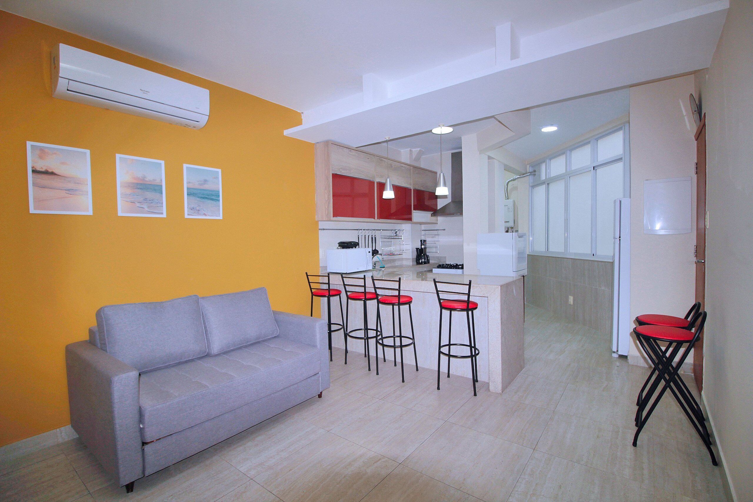 Familienapartment | Wohnbereich | 42-Zoll-Smart-TV mit Kabelempfang
