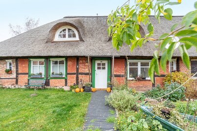 Apartment 'Peace and Nature' with Private Garden and Wi-Fi