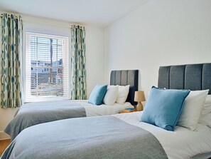 2 bedrooms, free WiFi, bed sheets