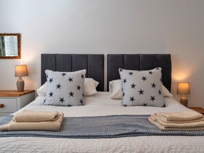 2 chambres, Wi-Fi gratuit, draps fournis