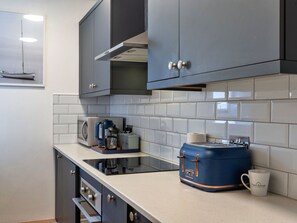 Microwave, oven, dishwasher