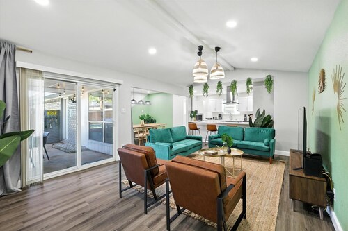 Best of Desoto, 5BR, 2BA with Pool, Hot Tub, Patio