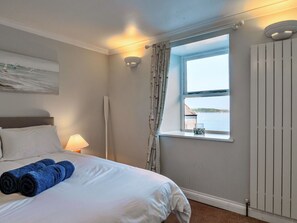 3 chambres, Wi-Fi gratuit, draps fournis