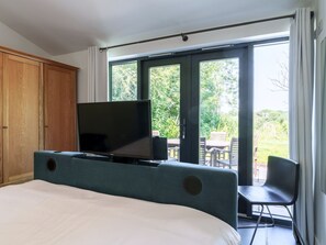 3 Schlafzimmer, kostenloses WLAN, Bettwäsche