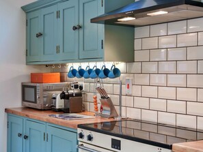 Microwave, oven, dishwasher