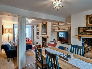 Interior - Stunning  villa for 6 people with WIFI, terrace and pets allowed (Cawsand)