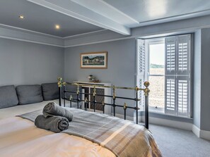 4 chambres, Wi-Fi gratuit, draps fournis