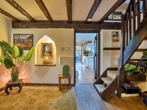 Beautiful  villa for 4 guests with WIFI and pets allowed