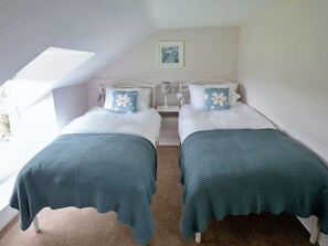 2 Schlafzimmer, Reisekinderbett, kostenloses WLAN, Bettwäsche