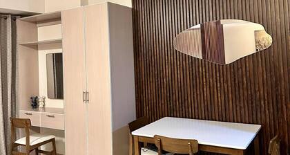 Cozy 1-bedroom condo in marvelous Iloilo City with WiFi, AC