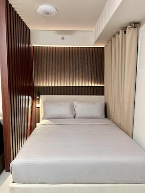 1 bedroom, iron/ironing board, WiFi, bed sheets