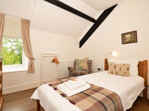 3 chambres, accès au Wi-Fi (inclus), literie fournie
